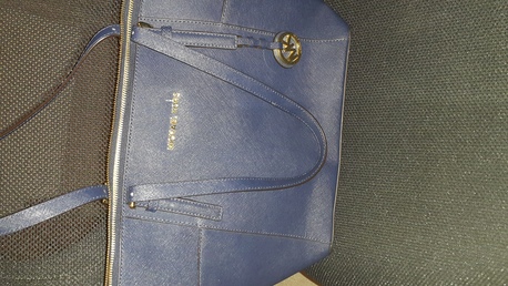 Riyadh, Purses & Wallets, SAR 650,  Authentic Michael Koros Handbag