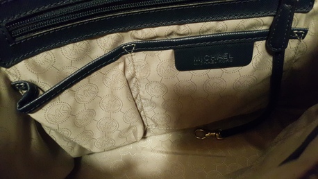 Riyadh, Purses & Wallets, SAR 650,  Authentic Michael Koros Handbag