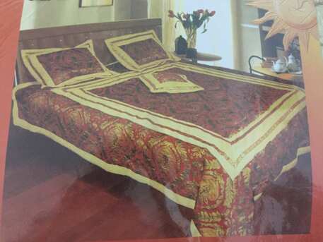 Manama, Household Items, BHD 16,  Silk Bedding For Sale