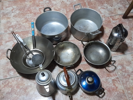 Gudaibiya, Household Items, BHD 4,  Cooker 2 Bd To 3 Bd