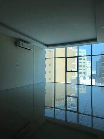 Busaiteen, Apartments, Flats, Houses & Villas, BHD 300/month,  2 BR,  Luxury Flat_for_rent In Busaiteen