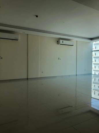 Busaiteen, Apartments, Flats, Houses & Villas, BHD 300/month,  2 BR,  Luxury Flat_for_rent In Busaiteen
