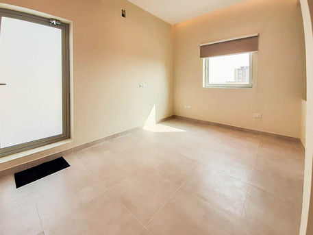 Manama, Apartments/Houses, BHD 250/month,  1 BR,  For Rent A Semi Furnished Apartment In Saraya 2 Area Close To The Highway.