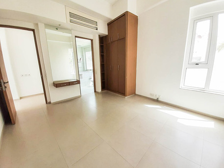Saar, Apartments/Houses, BHD 1000/month,  4 BR,  For Rent A Semi Furnished Villa In Saar Area Close To Nakheel Center.