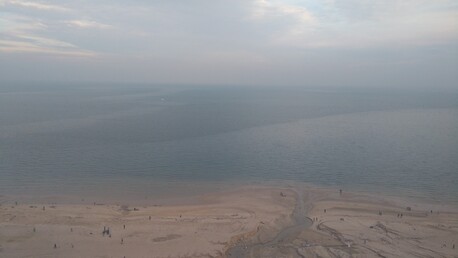 Kuwait City, Apartments/Houses, KWD 550/month,  Furnished,  3 BR,  Panoramic Sea View! Furnished 2 Or 3 Bedroom Apt In Mangaf With Pool. On The Beach!