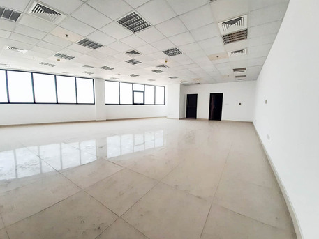 Manama, Offices, BHD 469,  134 Sq. Meter,  For Rent A Commercial Office In Salihiya Area.
