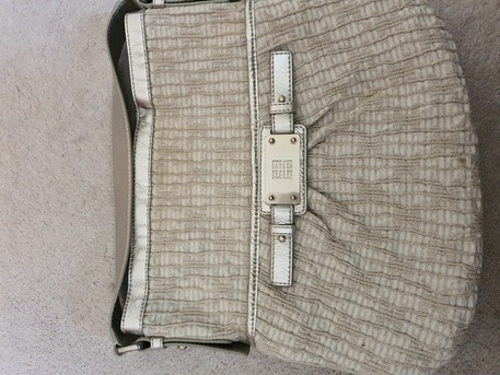 Riyadh, Purses & Wallets, SAR 500,  Givenchy Ladies Bag
