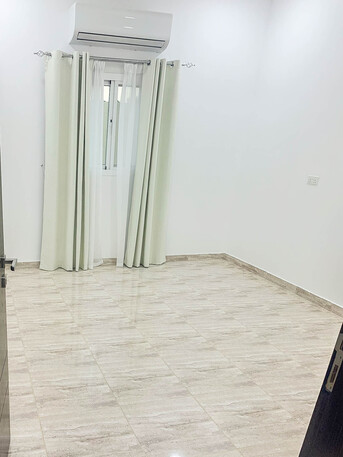 Saar, Apartments/Houses, BHD 250/month,  2 BR,  For Rent A New Semi Furnished Apartment In Saar Area Close To The Malls.