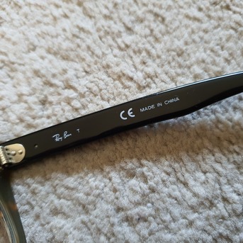 Riyadh, Jewelry, SAR 300,  Rayban Eye Glass..