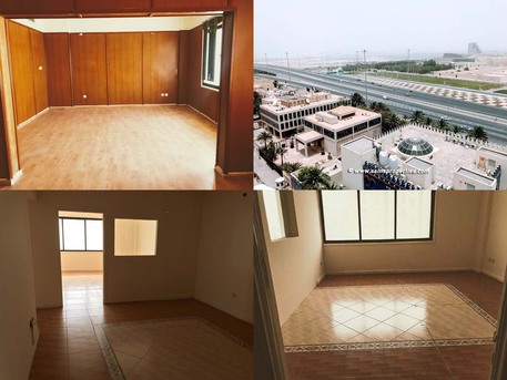 Manama, Offices, BHD 415,  170 Sq. Meter,  LARGE OFFICE For Rent In Manama Near Highway. 5 CABINS, Hall, Toilets, Large Open Parking