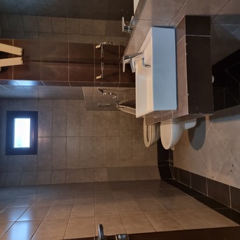 , BHD 380/month, 1 BR, ₹₹₹2BATHROOM Hall Kitchen Open Fully Furnished With Eletrcity, 1