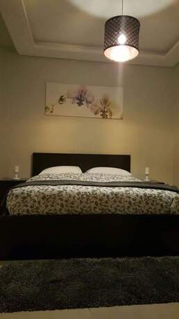 Amman, Apartments/Houses, JOD 7500/year,  Furnished,  2 BR,  Fully Furnished Two Bedroom With Balcony Apartment In 7 Circle  00962777688956