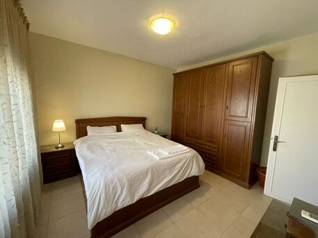 Amman, Apartments/Houses, JOD 7800/year,  Furnished,  2 BR,  Fully Furnished 2B Apart. Free Access Into The Roof Top N Um Uthaina 00962777688956