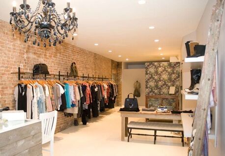 Isa Town, Businesses For Sale, Ladies Bags & Accessories Boutique  بوتيك شنط وإكسسوارات نسائية