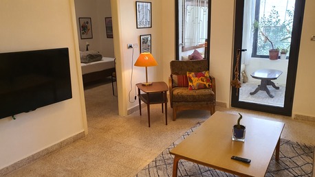 Amman, Apartments/Houses, JOD 10000/year,  Furnished,  2 BR,  Ground Fully Furinshed 2B Apartment With Outside Garden In Jabal Webdeh 00962777688956