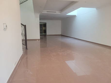 Kuwait City, Villas, KWD 1300,  300 Sq. Meter,  4 Bedroom Villa For Rent In Salam At 1300kd