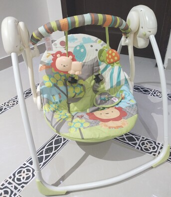Al Izdihar, Baby & Kid Stuff, SAR 250,  Automatic Swing &ndash; Bright Starts Brand- Perfect Conditions- 450 SAR - Riyadh City