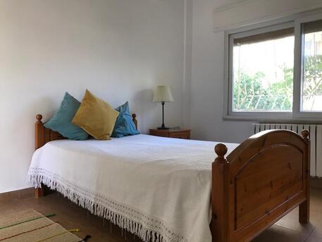 Amman, Apartments/Houses, JOD 10000/year,  Furnished,  3 BR,  Fully Furnished Three Bedroom Apartment With Baconly In Rainbow St 00962777688956