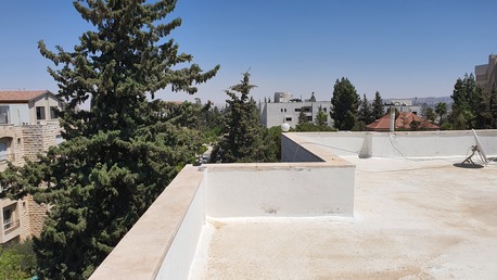 Amman, Apartments/Houses, JOD 10000/year,  Furnished,  4 BR,  Fully Furnished 4B Apart. With Baconly Free Access Into The Rooftop 4circle 00962777688956