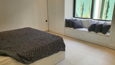 Abdoun, Apartments/Houses, JOD 16000/year,  Furnished,  2 BR,  Ground Fully Furinshed 2B Apartment With Outside Garden In Abdoun 00962777688956