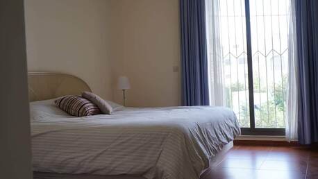 Abdoun, Apartments/Houses, JOD 19000/year,  Furnished,  2 BR,  Roof Top Fully Furnished 2B Apartment With Big Terrace In Abdoun 00962777688956