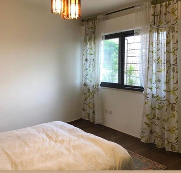 Abdoun, Apartments/Houses, JOD 12000/year,  Furnished,  2 BR,  Ground Fully Furinshed 2B Apartment With Outside Garden In Abdoun 00962777688956