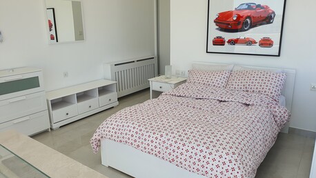 Abdoun, Apartments/Houses, JOD 33000/year,  Furnished,  2 BR,  Roof Top Fully Furnished Two Bedroom Apartment With Big Terrace In Abdoun 00962777688956