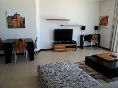 Juffair, Apartments/Houses, BHD 360/month,  Furnished,  2 BR,  Superb Luxury 2BR Apartment. 2BR@ BD350: Housekeeping, Internet, Very LargePool & Gym TONY