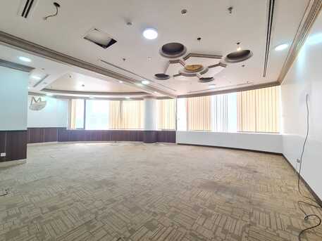 Kuwait City, Offices, KWD 10, 358 Sq. Meter, 358 Office Floor At Good Location Of Sharq For Rent At 10KD/sqm