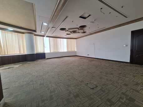 Kuwait City, Offices, KWD 10, 358 Sq. Meter, 358 Office Floor At Good Location Of Sharq For Rent At 10KD/sqm