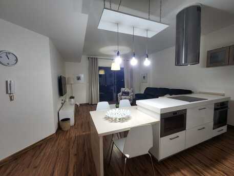 Amman, Apartments/Houses, JOD 14000/year,  Furnished,  2 BR,  Ground Fully Furinshed 2B Apartment With Outside Garden In 4circle 00962777688956