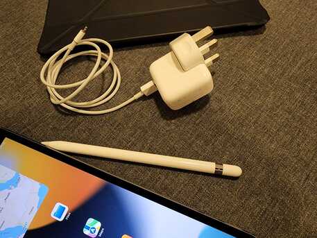 Riyadh, Tablet Computers, SAR 2200,  Apple IPad Pro 10.5 (256GB) WiFi + Cellular With Pencil