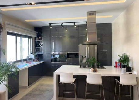 Amman, Apartments/Houses, JOD 14000/year,  Furnished,  3 BR,  Fully Furnished Three Bedroom Apartment With Baconly In 5 Circle 00962777688956