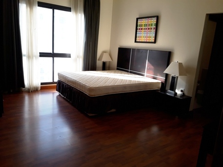 Juffair, Apartments/Houses, BHD 500/month,  Furnished,  3 BR,  Very Spacious 3BR Family Apartment. Balcony. Housekeeping. Pool.Gym.Net. Parking:TONY