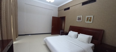 Juffair, Apartments/Houses, BHD 400/month,  Furnished,  2 BR,  Beautifully Furnished Spacious  2BR Apartment. Balcony.Closed Kitchen. Movie Theatre.Pool.