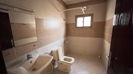 Arad, Apartments/Houses, BHD 180/month,  3 BR,  3 Bedroom Two Bathroom Hall Kitchen Left Parking