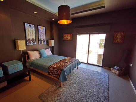 Amman, Apartments/Houses, JOD 18000/year,  Furnished,  3 BR,  Fully Furnished 3B Apartment With Baconly And Terrace In 1st Circle 00962777688956