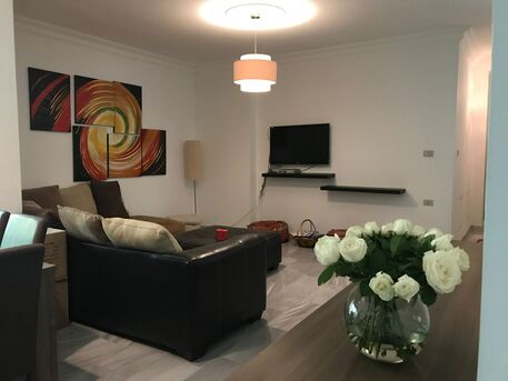 Amman, Apartments/Houses, JOD 9600/year,  Furnished,  3 BR,  Ground Fully Furinshed 3B Apartment With 2 Gardens In 8 Circle 00962777688956