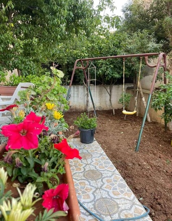 Amman, Apartments/Houses, JOD 12000/year,  Furnished,  3 BR,  Ground Fully Furinshed 3B Apartment With Garden In Swefieh 00962777688956