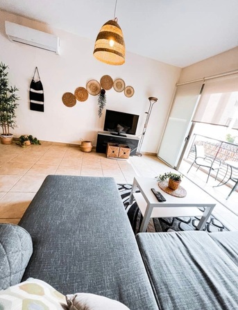 Abdoun, Apartments/Houses, JOD 8000/year,  Furnished,  2 BR,  Fully Furnished Two Bedroom Apartment With Balcony , Pool In Abdoun 00962777688956