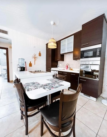 Abdoun, Apartments/Houses, JOD 8000/year,  Furnished,  2 BR,  Fully Furnished Two Bedroom Apartment With Balcony , Pool In Abdoun 00962777688956