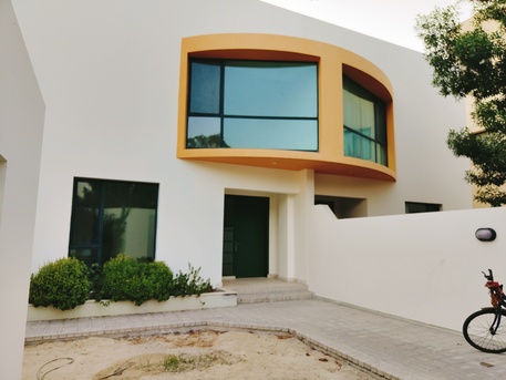 Adliya, Commercial Villas, BHD 1000,  300 Sq. Meter,  Commercial Purpose Villa Office/saloon/clinic In Adliya