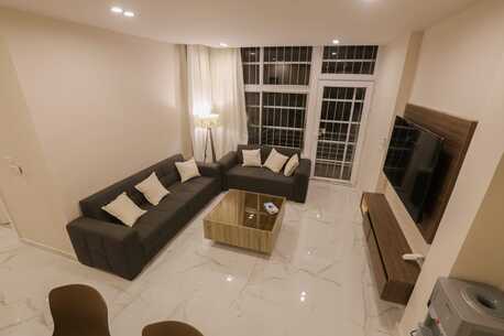 Abdoun, Apartments/Houses, JOD 10000/year,  Furnished,  2 BR,  Ground Fully Furinshed 2B Apartment With Outside Garden In Abdoun 00962777688956