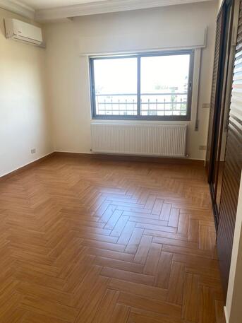 Abdoun, Apartments/Houses, JOD 13000/year,  3 BR,  Semi Furnished 3B Apart With Baconlies In Abdoun 00962777688956