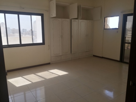 Adliya, Apartments/Houses, BHD 300/month,  3 BR,  Semifurnish 3 Bedroom Flat For Rent