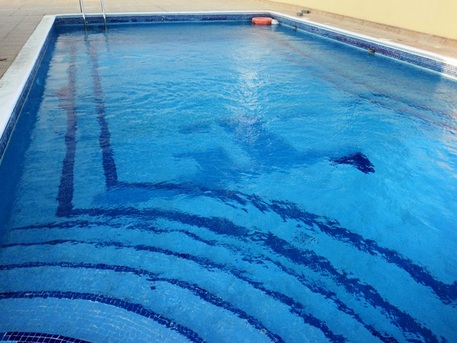 Juffair, Apartments/Houses, BHD 250/month,  Furnished,  1 BR,  Fully Furnished Apartment. Housekeeping. Pool.Gym. Internet.