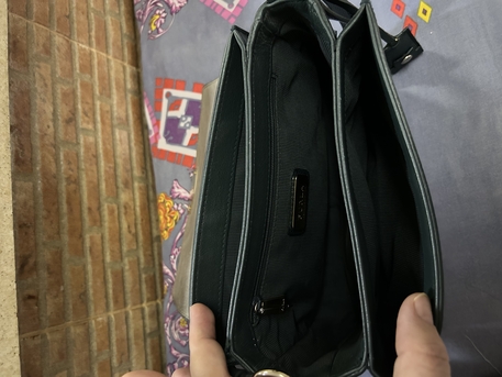 Riyadh, Household Items, SAR 30,  Ladies Bags And Purs