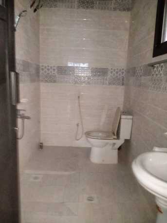 Manama, Apartments/Houses, BHD 220/month,  2 BR,  100 Sq. Meter,  220BH-2bhk  Unfurnished Flat Without Ewa @ Gafool