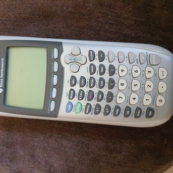 Riyadh, Computers, SAR 200,  Texas Instruments Calculator