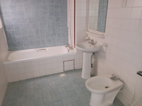 Adliya, Apartments/Houses, BHD 520/month, 3 BR, SPACIOUS SEMI FURNISHED 3 BHK APARTMENT FOR RENT IN ADLIYA -: SUBEER*38185065